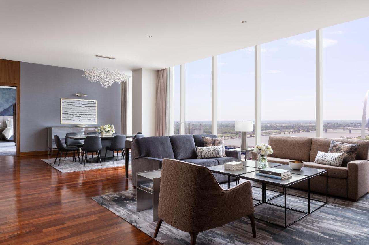 Presidential King Suite
