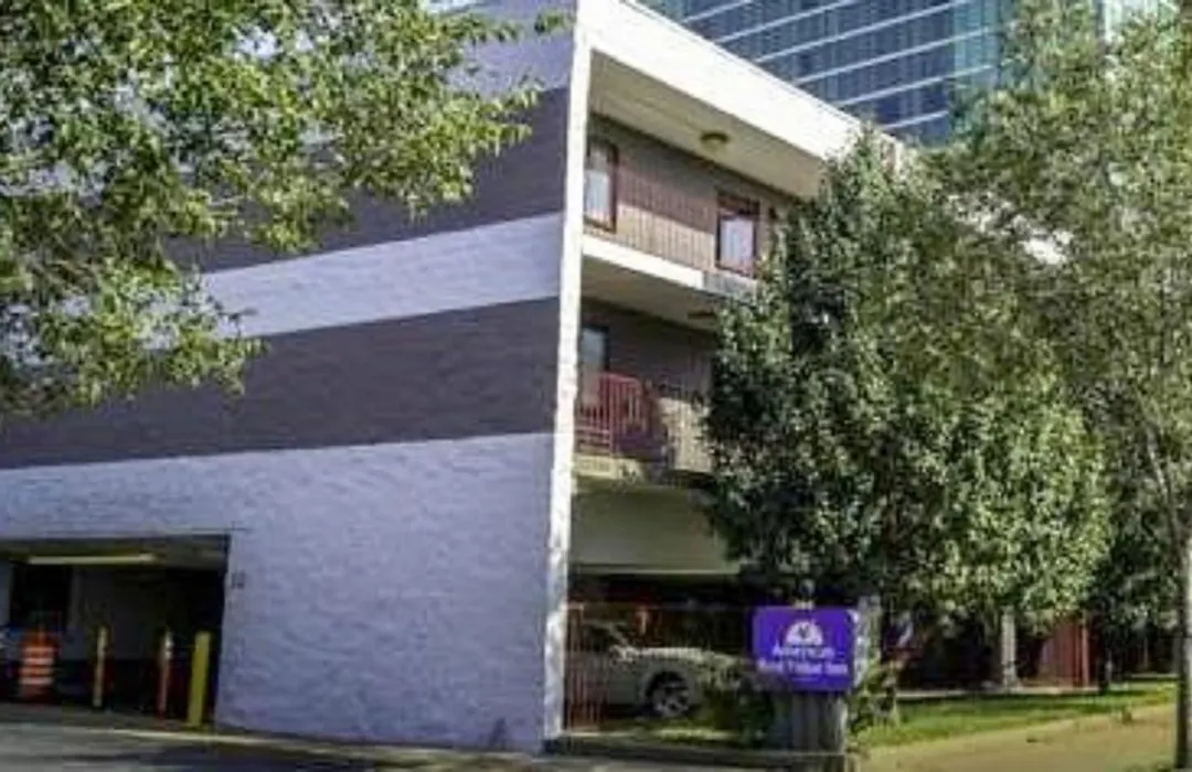 Americas Best Value Inn St. Louis Downtown-1