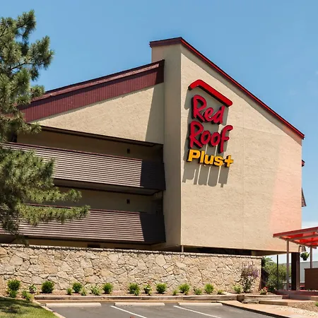 Red Roof Inn Plus+ St. Louis - Forest Park / Hampton Ave.-3